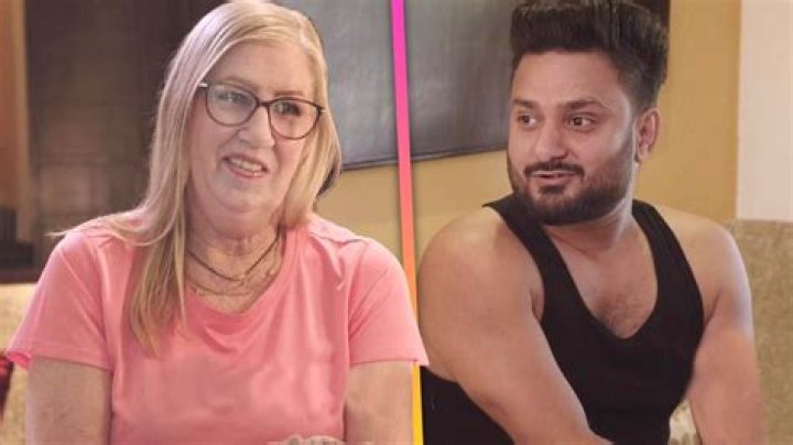 
’90 Day Fiancé’ Recap: Charlie Takes Foot Fetish Pics of His Wife, Reacts to Family Estrangement 