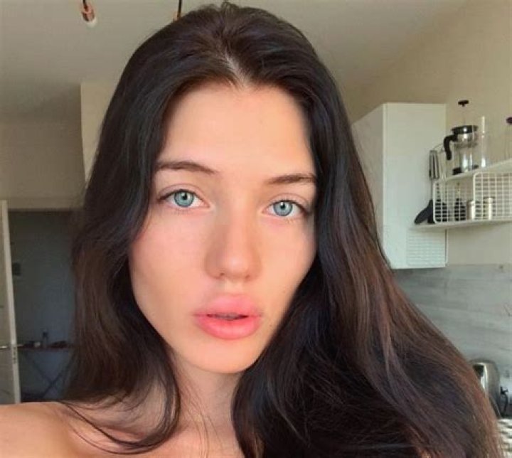 Alina Enero Height, Weight, Net Worth, Age, Birthday, Wikipedia, Who, Nationality, Biography