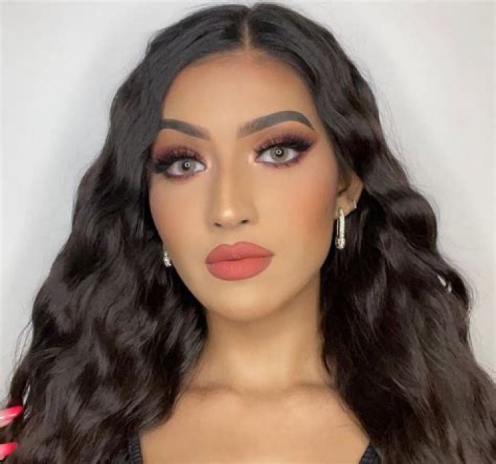 
Aliyahmarie aka – Aliyahm411 Biography, Age, Boyfriend, Height, Net Worth 