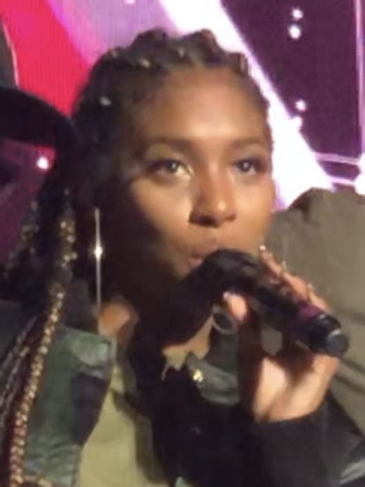 BrokeSkies Height, Weight, Net Worth, Age, Birthday, Wikipedia, Who, Nationality, Biography