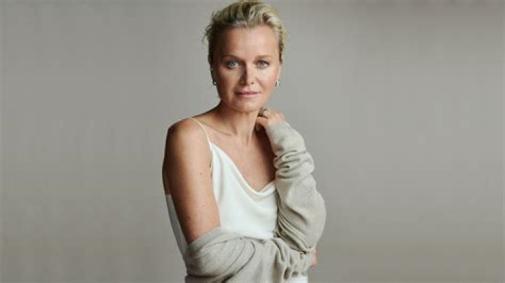 
Carol Van Strum Age, Birthday, Wikipedia, Who, Nationality, Biography 