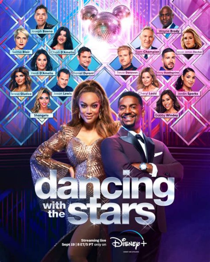 
Charli and Heidi D’Amelio Join Season 31 Of ‘Dancing With The Stars’ 