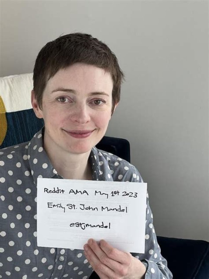 Emily St. John Mandel Height, Weight, Net Worth, Age, Birthday, Wikipedia, Who, Nationality, Biography
