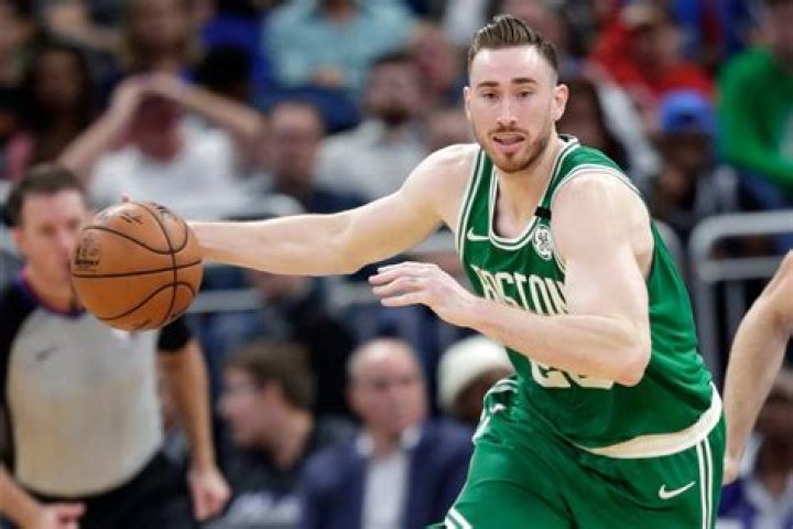 
Gordon Hayward Injury Update, What Happened to Gordon Hayward? 