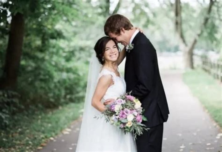 
Is Moriah Elizabeth Pregnant? Husband Jordan And Baby News 