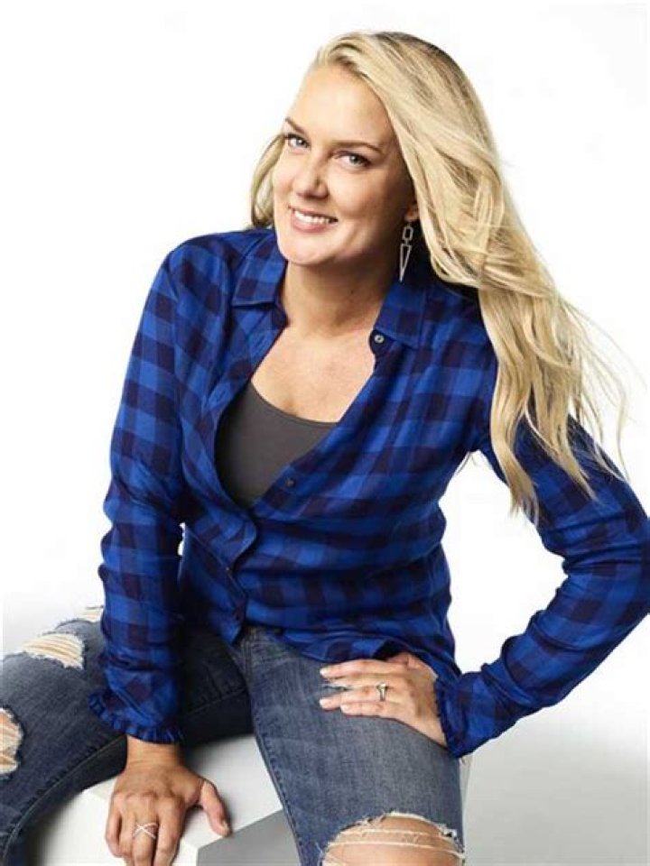 Joanie Sprague Height, Weight, Net Worth, Age, Birthday, Wikipedia, Who, Nationality, Biography