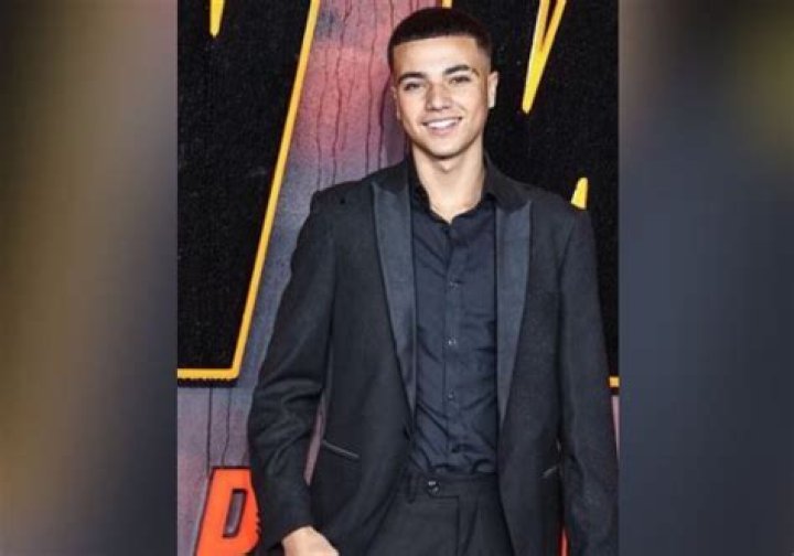 
Jordan Height, Weight, Net Worth, Age, Birthday, Wikipedia, Who, Nationality, Biography 