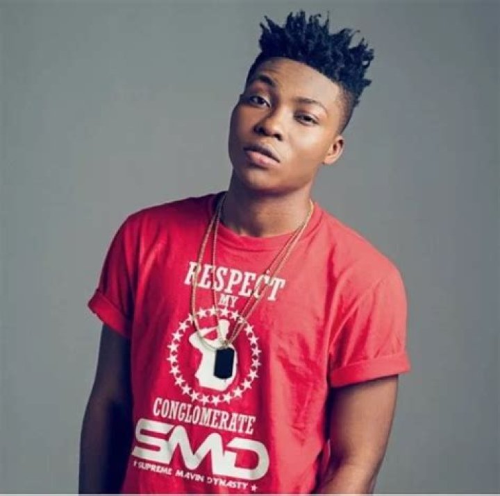 
Reekado Banks Height, Weight, Net Worth, Age, Birthday, Wikipedia, Who, Nationality, Biography 
