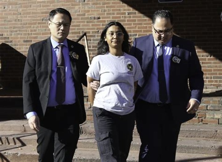 Who are Mehwish Omer and Stephanie Gonzalez? Two women arrested for assaulting 41-year-old Jewish woman in NYC