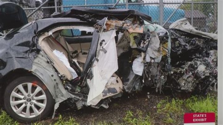 
Williamsville High School Student Lauren Taggart Passed Away in A Car Crash Along With Another Friend 